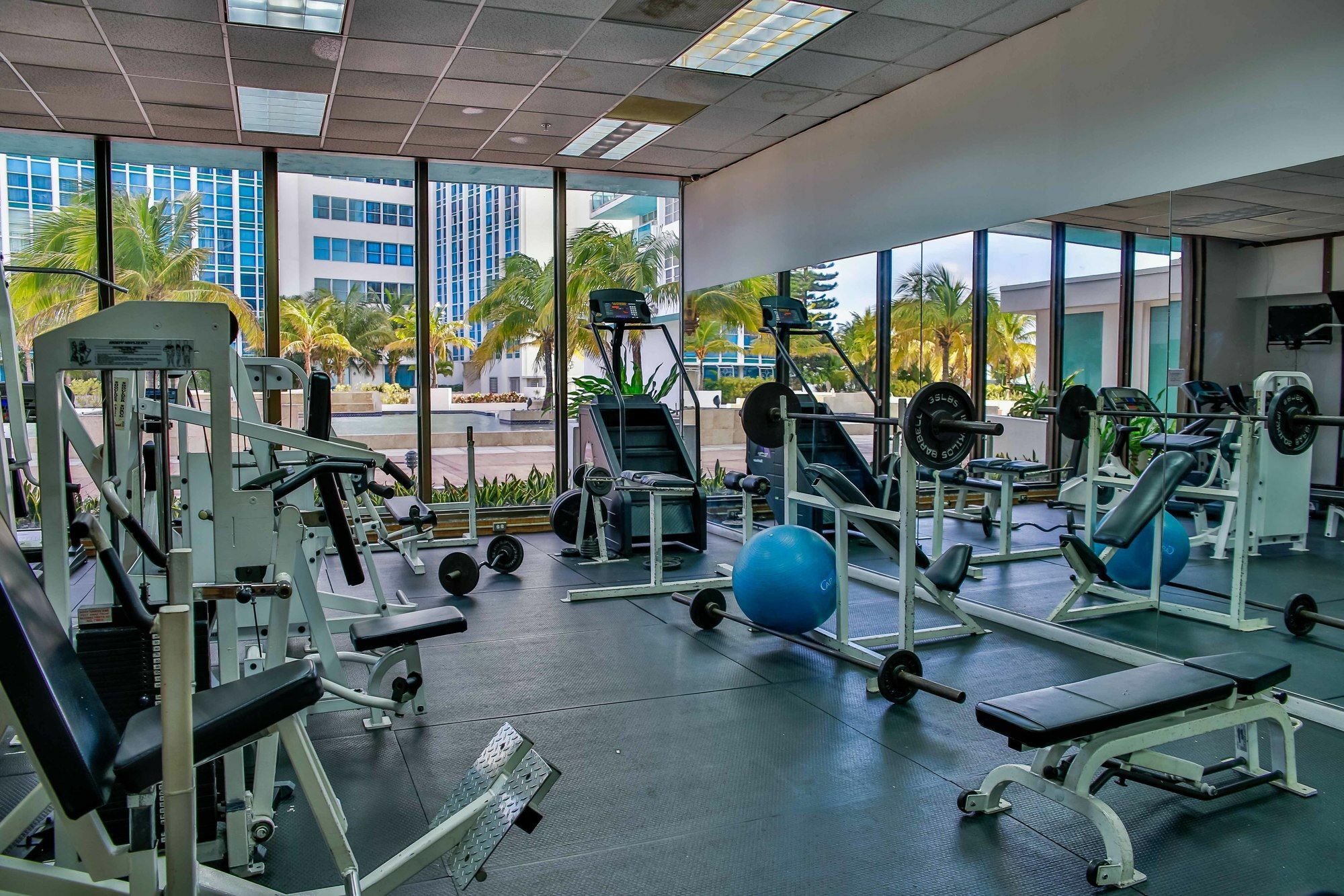 Ocean Beach Apartments Miami Beach Exterior foto